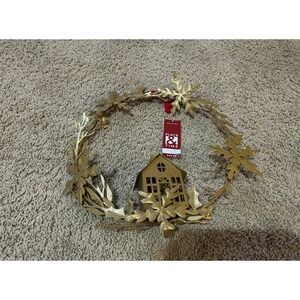 New place & Time Bloom room holiday accessory winter/Christmas wreath activity